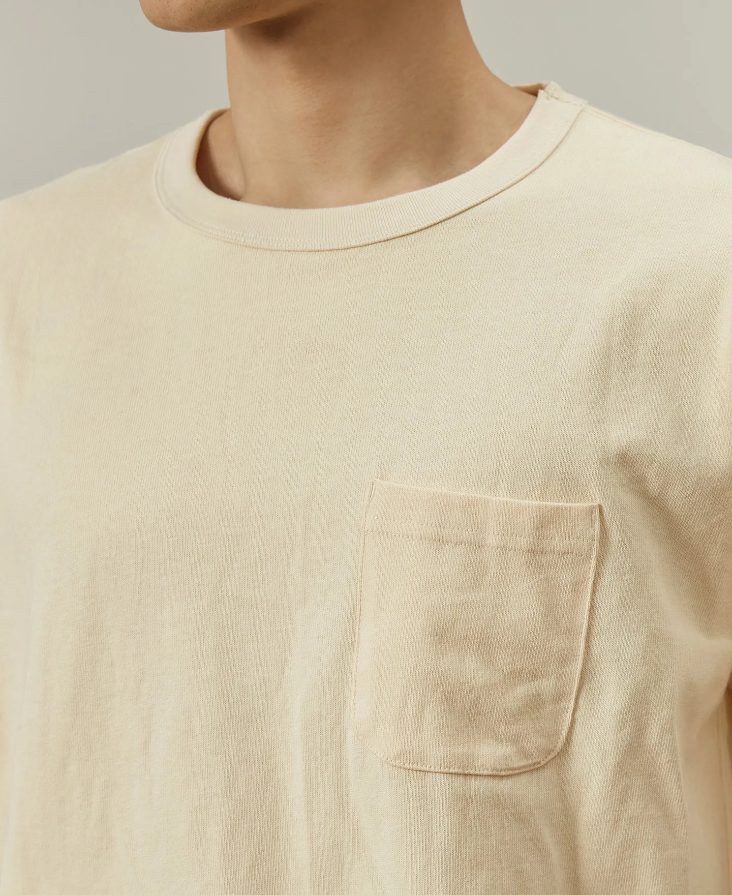 9.8 oz Cotton Classic Pocket T-Shirt - Apricot