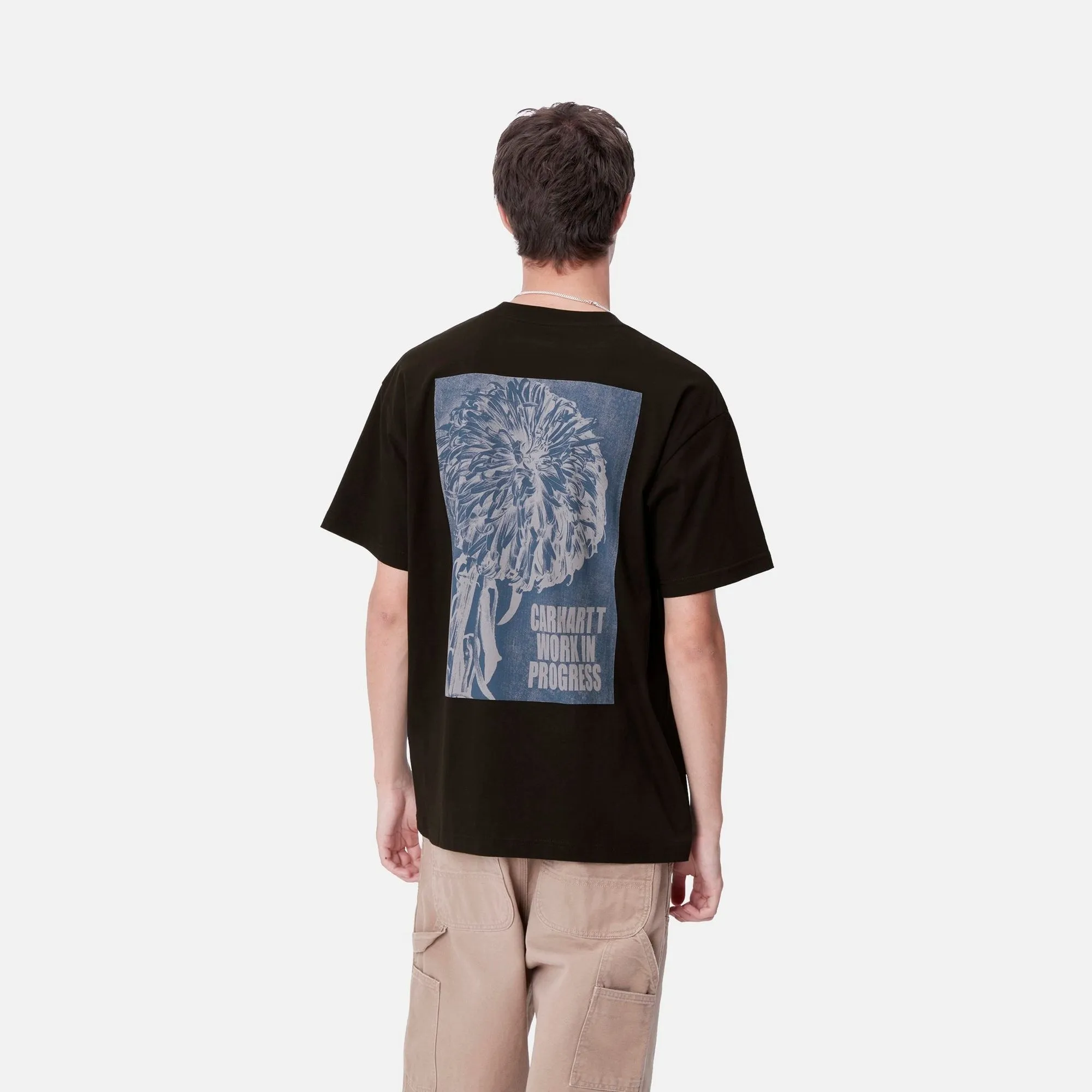 Chrysanthemum T-Shirt | Black