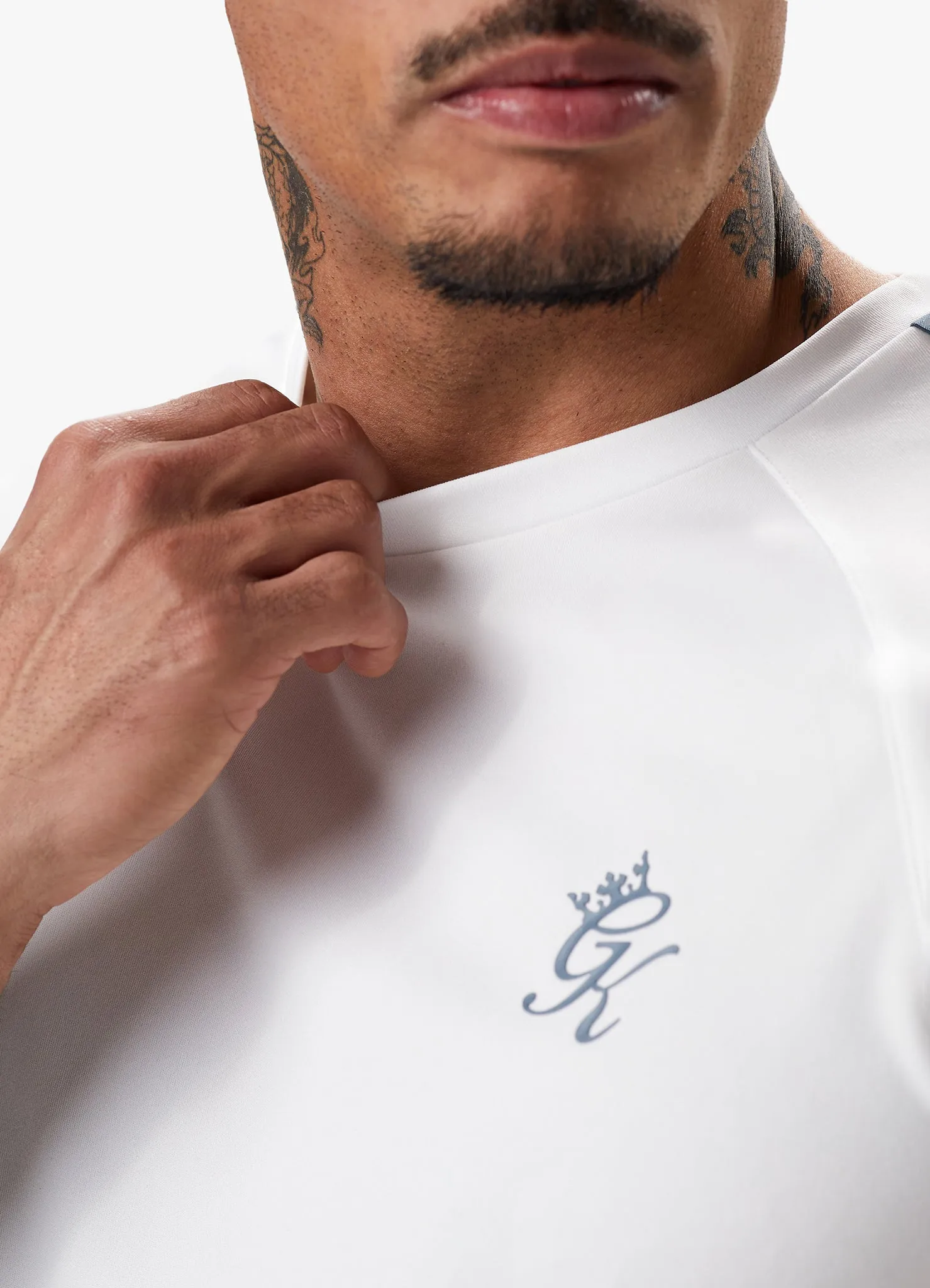 Gym King Core Plus Poly Tee - White/Stone Blue