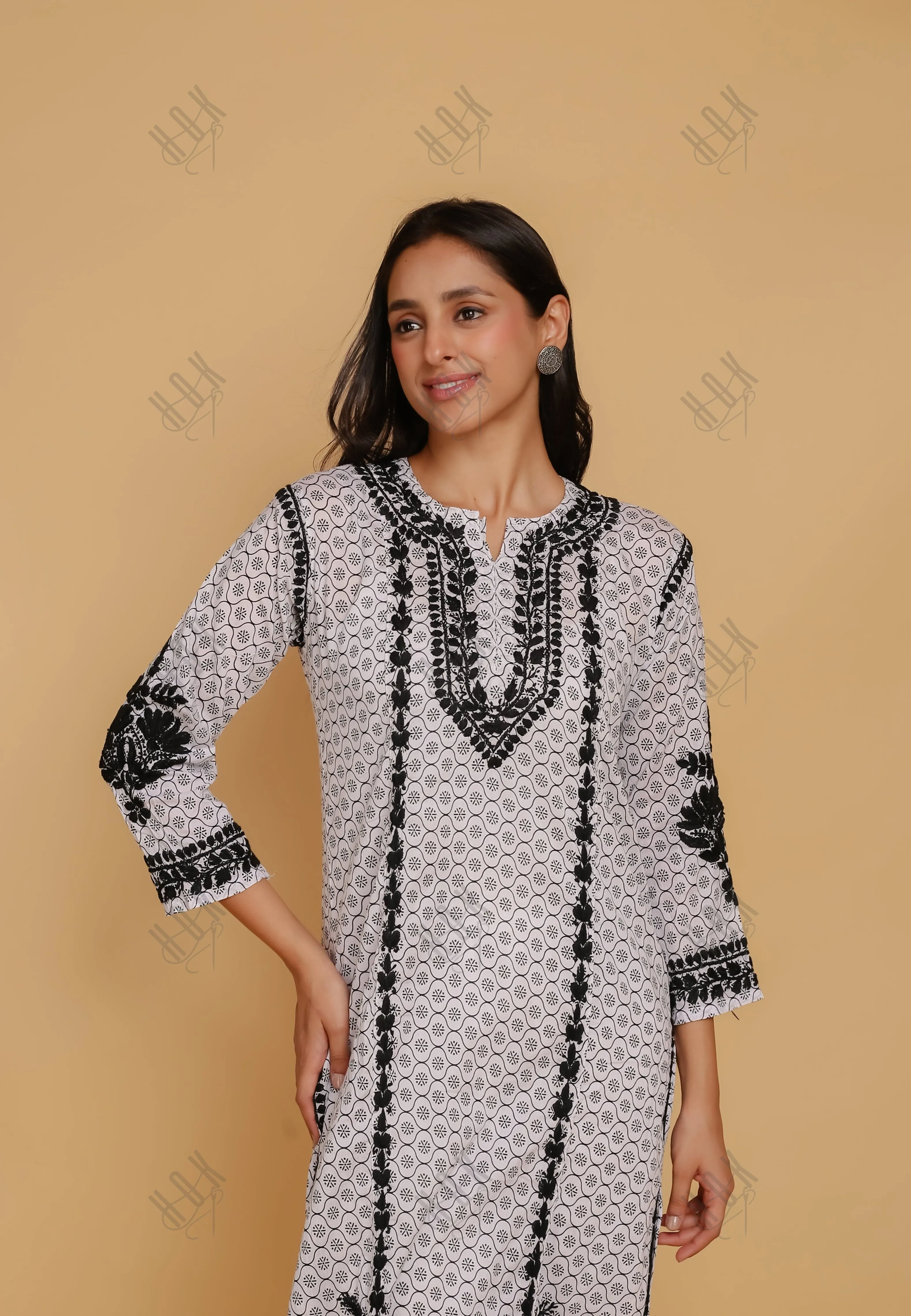 Saba Chikankari Kurta in Mul cotton in White With Black