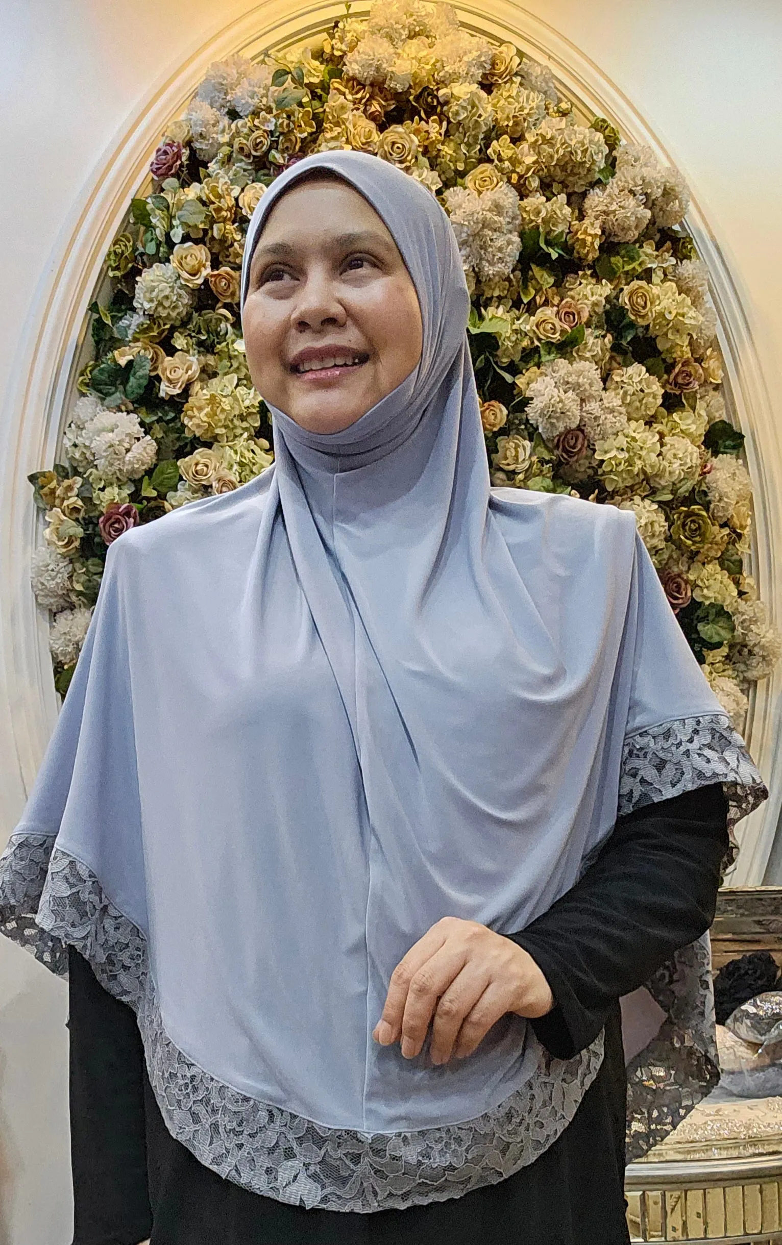 Tudung Lace Border