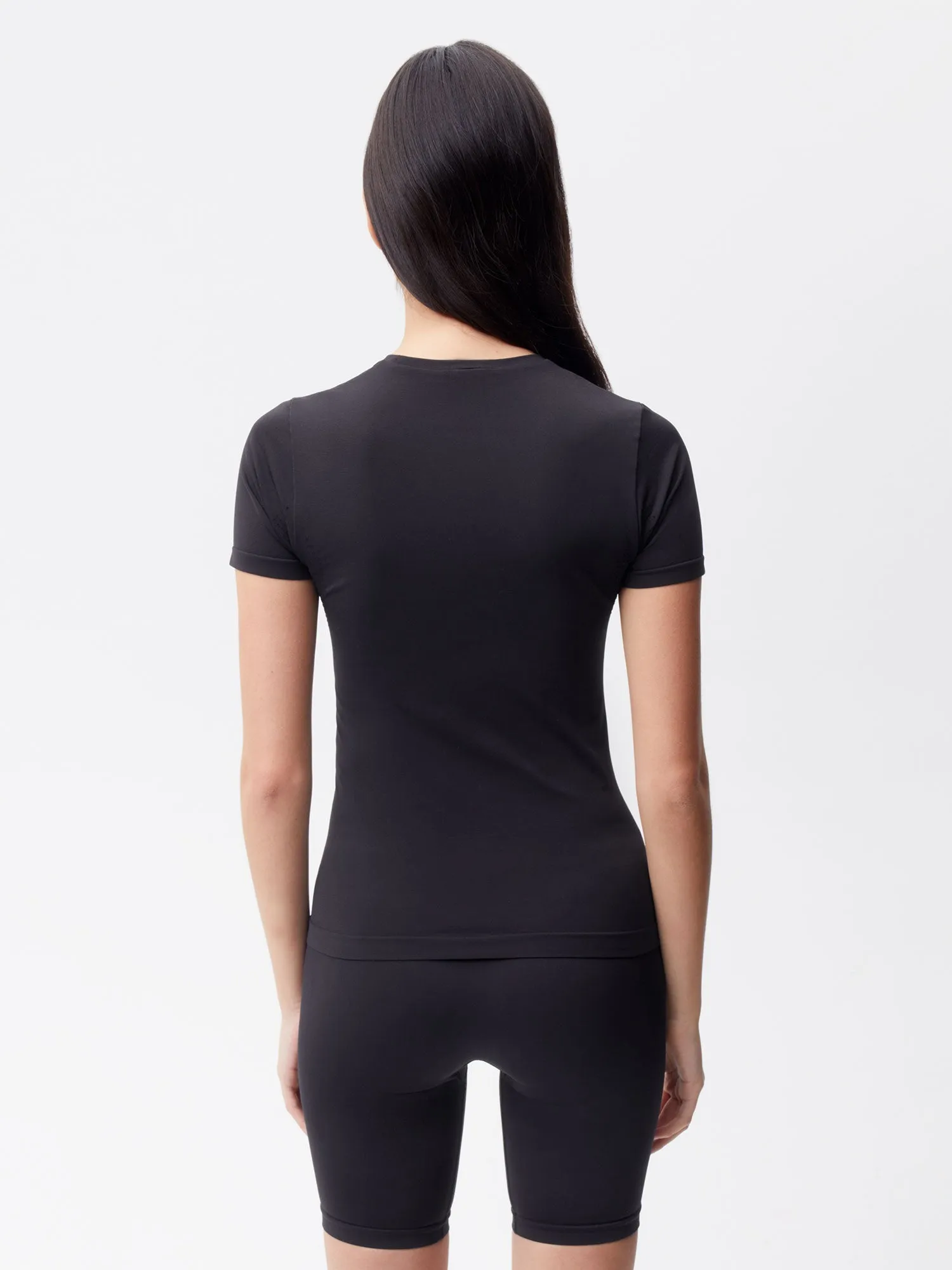 Women's Plant-Stretch T-Shirt—black